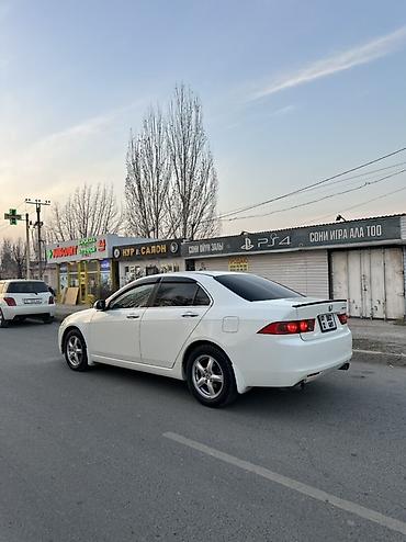 бюджетные авто: Honda Accord: 2002 г., 2.4 л, Автомат, Бензин, Седан — 3