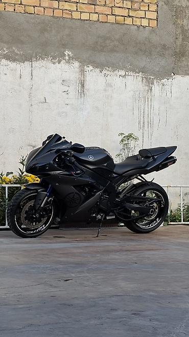 1000: Легендарная Yamaha YZF-R1 Год:2005 Обьем:1000куб Учёт: kg первый — 1