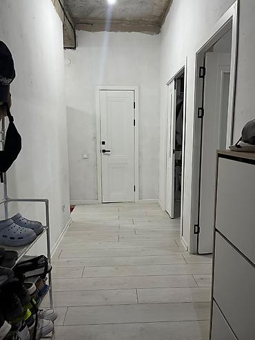 50: 2 комнаты, 68 м², Пишпек Элитка, 5 этаж, Косметический ремонт — 3