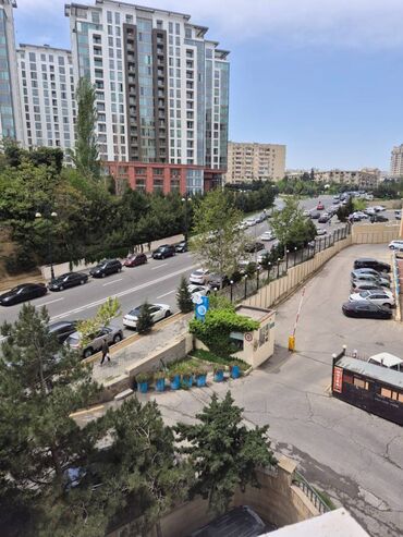 Uzunmüddətli kirayə mənzillər: Təcili kirayə mənzil!!! Yasamal.r Elmlər metrosunun yaxınlıqında Əmlak