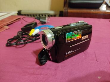 Видеокамеры: Kamera satılır demey olar istifade edilmeyib herşeyi üstünde verilir