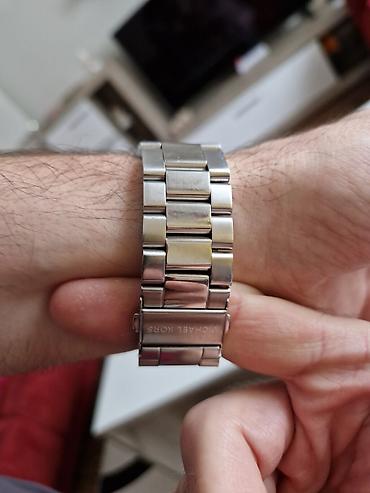 Ručni satovi: Michael Kors muški ručni sat – model MK-8280 - Kućište i narukvica od — 9