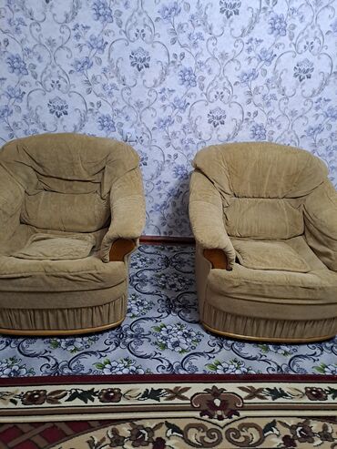 Кресла: Продаю 2 кресла 1000с за оба