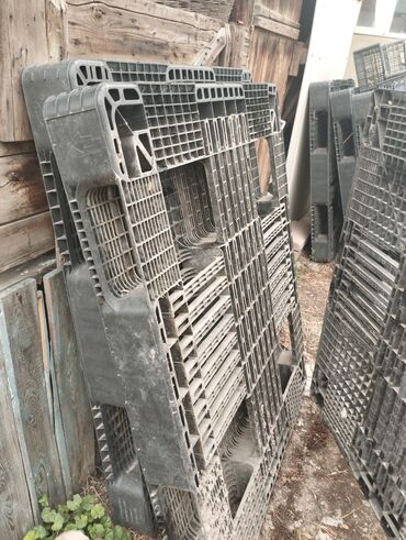 меняю на скот: Поддон Айыл чарба өнөр жайы үчүн