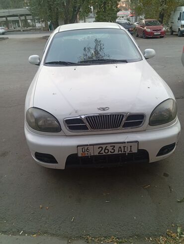 Daewoo: Daewoo Nexia: 2003 г., 1.5 л, Механика, Бензин, Седан