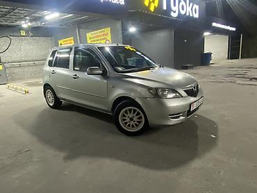 Mazda Demio: 2003 г., Механика, Бензин, Хэтчбэк