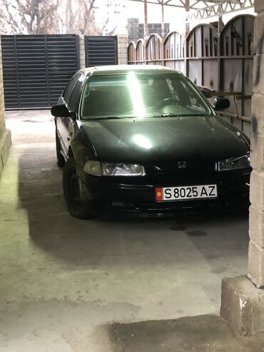 Honda: Honda Accord: 1993 г., 1.8 л, Механика, Бензин, Седан