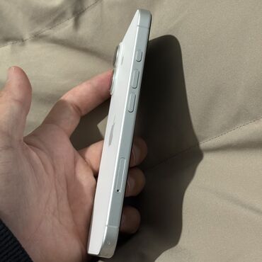 Apple iPhone: IPhone 16, Б/у, 128 ГБ, 95 % — 3