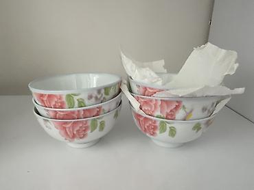 Наборы посуды: Различная посуда, б/у и новая. Есть комплектами и вразнобой. Может — 21