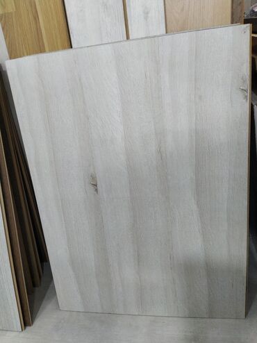 Kafel və bitirmə daşları: Laminat, Sinif - 32, 10 mm, Zəmanətsiz, Kredit yoxdur
