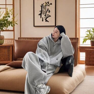 ветровку адидас оригинал: Спортивный костюм, Худи, Китай, M