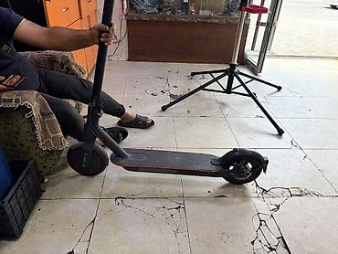 Elektrik nəqliyyatı: Elektrik skuter – Xiaomi Mi Scooter (M365 seriyası) - Güclü ön təkər — 4
