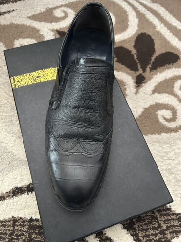 Ayaqqabılar: Klassik kisi ayaqqabisi, temiz deridi, baha alinib razmer duz — 8