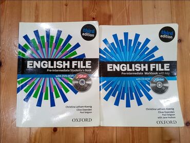 magistr kitabları: English File Pre-intermediate Students Book and Workbook. Third