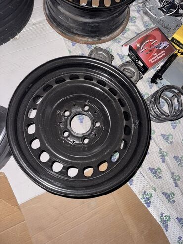 Disklər: İşlənmiş Disk təkər Mercedes-Benz R 15, 5 Boltlu