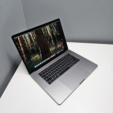 Процессоры: Ноутбук, Apple, 16 ГБ ОЗУ, Intel Core i7, 15.4 ", Б/у, Для работы, учебы, память NVMe SSD