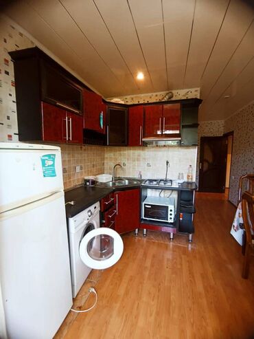 Uzunmüddətli kirayə mənzillər: Xətai rayonu,Xətai polis idarəsi, Gənclər parkına yaxın ərazidə — 11