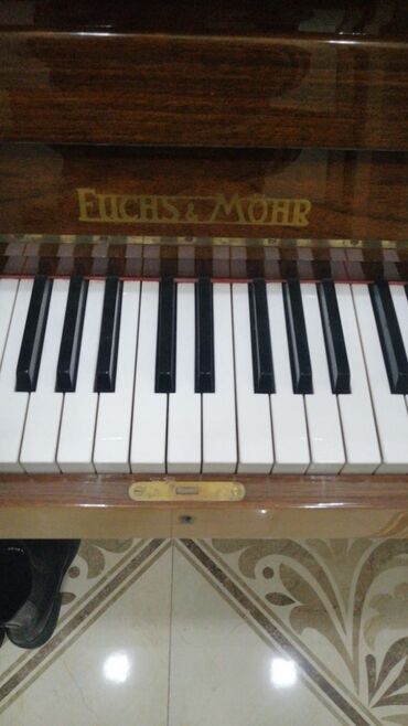 ev alqi satqisi 7 мкр: Piano, Akustik, İşlənmiş