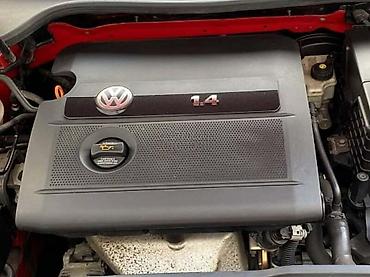 passat b5.5 instrument tabla: POKLOPAC MOTORA ZA VOLKSWAGEN GOLF 5 OD 2003. DO 2009. GOD. | — 5