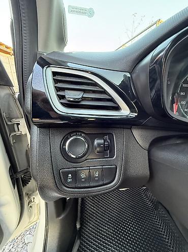 shevrolet spark: Chevrolet Spark: 2020 г., 1 л, Вариатор, Бензин, Хэтчбэк — 6