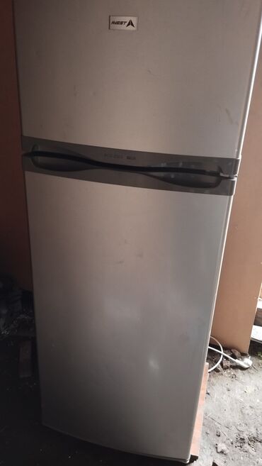 кондиционерлер бу: Холодильник Avest двухкамерный. Состояние рабочий. Ремонта не было