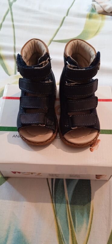 ортопедические детские сандали: Детская лечебная ортопедическая обувь 18 размер,состояние очень