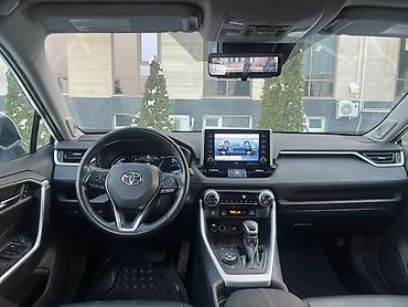 Toyota: Toyota RAV4: 2020 г., Гибрид, Кроссовер — 6