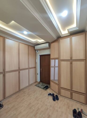 Yeni tikili: 3 otaqlı, Yeni tikili, m. Xalqlar Dostluğu, 100 kv. m — 16