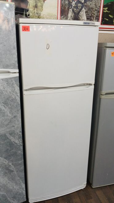 Separatorlar: 2 qapılı Indesit Soyuducu Satılır, rəng - Ağ