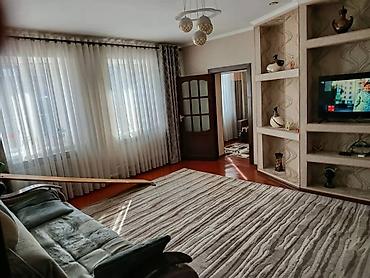 Продажа коттеджей и домов: Продам капитальный дом 83 кв.метров и участком 5 соток, в доме 5 — 17