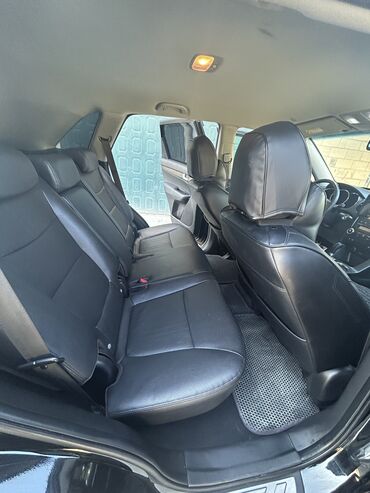 Kia: Kia Sorento: 2 l | 2011 il Ofrouder/SUV — 10