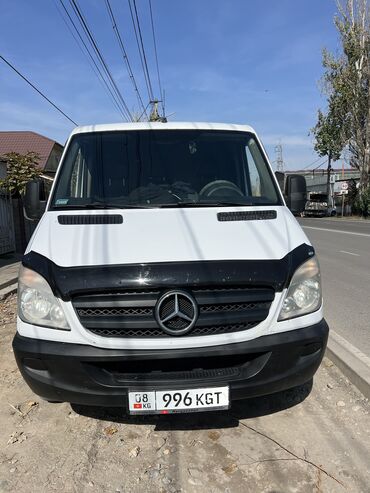 фронтальный погрузчик кун: Легкий грузовик, Mercedes-Benz, Стандарт, 2 т