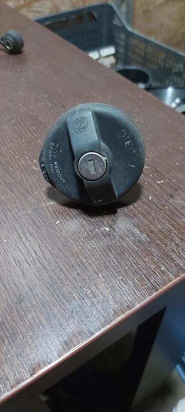 FIAT CROMA CEP REZERVOARA | Skinut sa crome ispravno stanje na lalafo.rs FIAT CROMA CEP REZERVOARA | Skinut sa crome ispravno stanje