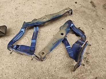 dijagnostika za auto delphi: NOSAC MAKAZE SARKA VRATA HAUBE ZA RENAULT SCENIC — 1