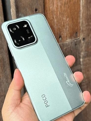 televizor 50 man: Poco 128 GB, rəng - Yaşıl, Sensor — 1