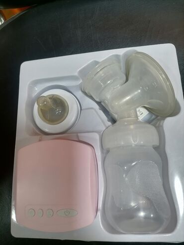 paket stvari: Električna Pumpica za izmuzanje mama dojilja i kao nova je Ispravna