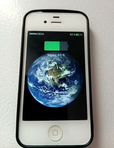 ipod touch 4 купить: IPhone 4S, Б/у, 64 ГБ, Белый, Зарядное устройство, Защитное стекло, Чехол