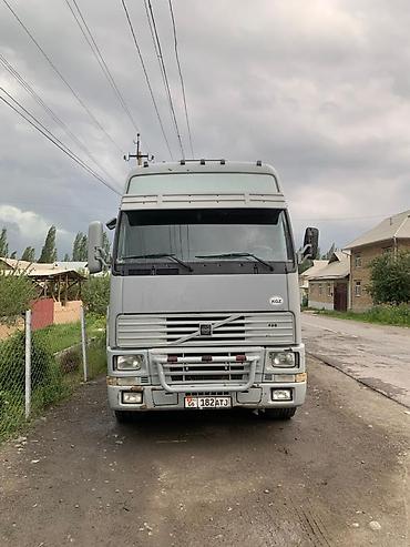 мото ролик: Тягач, Volvo, Тентованный — 1
