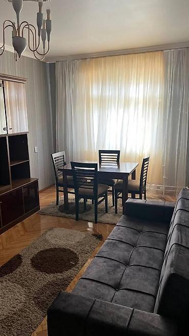 İcarəyə verilir 2 otaqlı köhnə tikili 60 m², Həzi Aslanov m. 550