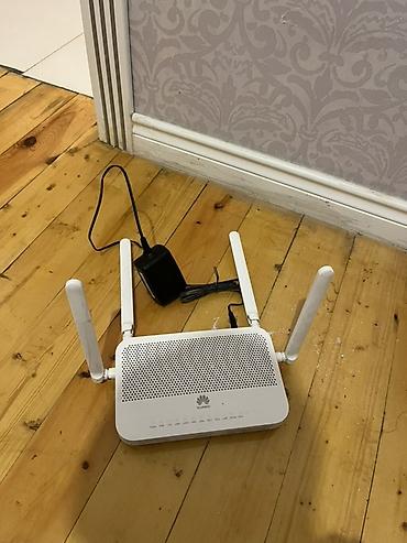 samsung a3 2017 ekran: Huawei Wi‑Fi router Xüsusiyyətlər: - 4 ədəd xarici antenna – ev və — 1