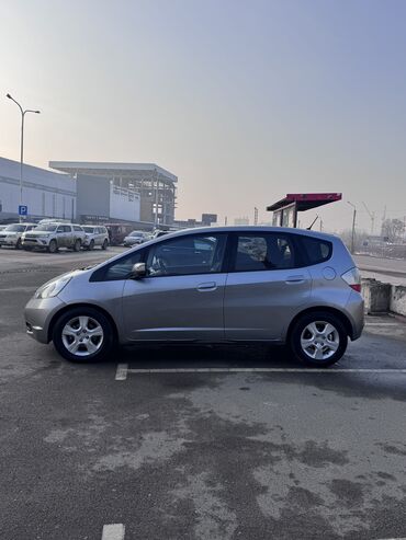 Honda: Honda Jazz: 2009 г., Робот, Бензин — 3