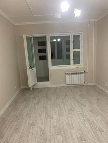 продажа квартир трёх комнатную тунгуч микрорайон 106 серия: 1 комната, 35 м², 105 серия, 2 этаж, Косметический ремонт