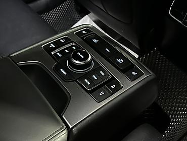 Hyundai: Hyundai Genesis: 2015 г., Седан — 9