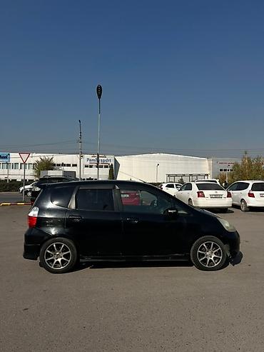 с4 2: Сдаю в аренду на долгий срок Хонда Жаз Левый Руль! Коробка Автомат 👌 — 2