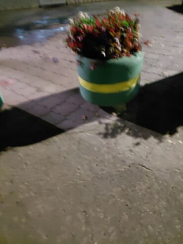 Restorani, kafići: Izdaje se kompletno opremljen ugostiteljski lokal sa šankom i — 10