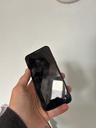 iphone c: IPhone 11 Pro, Б/у, 64 ГБ, Space Gray, 70 % — 3