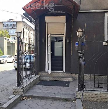 Аренда офисов: Аренда офисов, 90 м², В жилом комплексе, С отдельным сан узлом, С отдельной кухней, С отдельным входом — 1