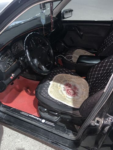 вакуумный насос для кондиционеров: Volkswagen Vento: 1994 г., 1.8 л, Механика, Бензин, Седан
