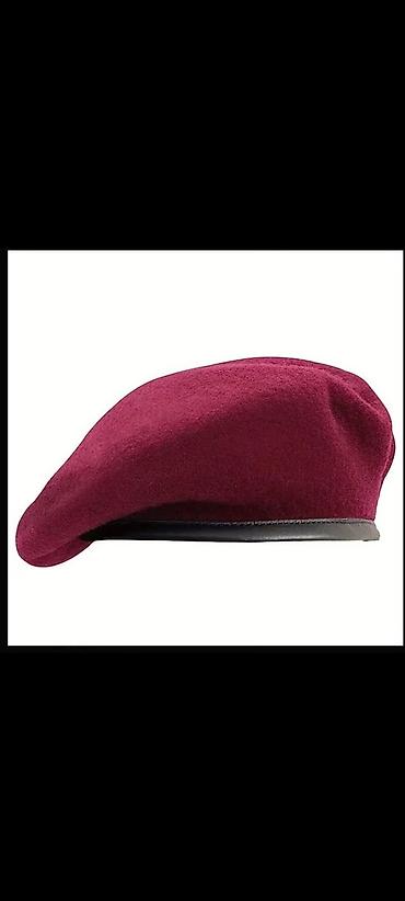 uniform: Bordo rəngli beret papaq - Klassik fransız üslubunda, yumru və yastı — 1
