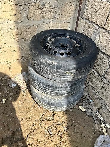 16 diski: 205/65R15 işlənmiş təkərlərdi, disk qarışıq satılır ümumi 3ü bir yerdə — 3